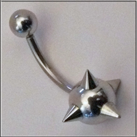 Curved Barbell mit Spitzen als Morgenstern